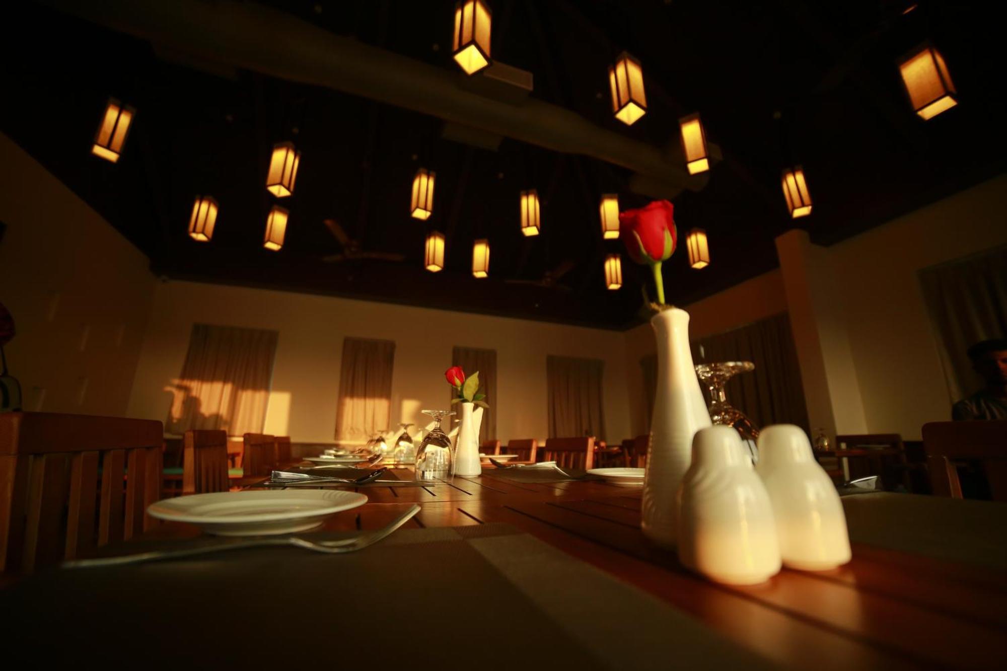 Vivin Luxury Suites Thiruvananthapuram Esterno foto